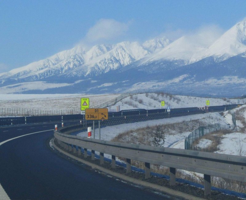 AutostradaSlovaciaTatra.JPG