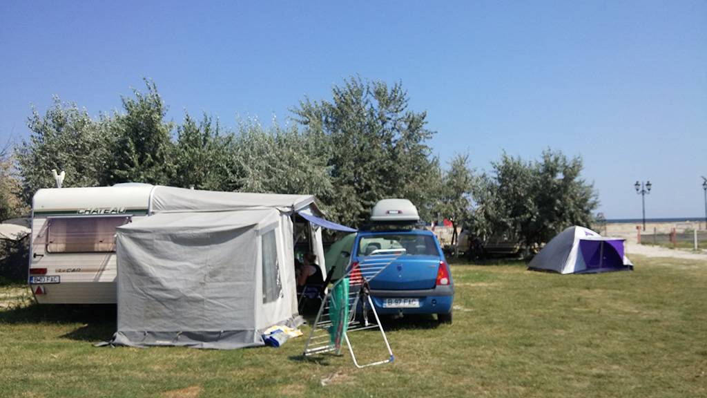 Rainy mordant population Camping Ena Navodari august 2016 - Prezentari campinguri din Romania -  Forum Rulote.ro