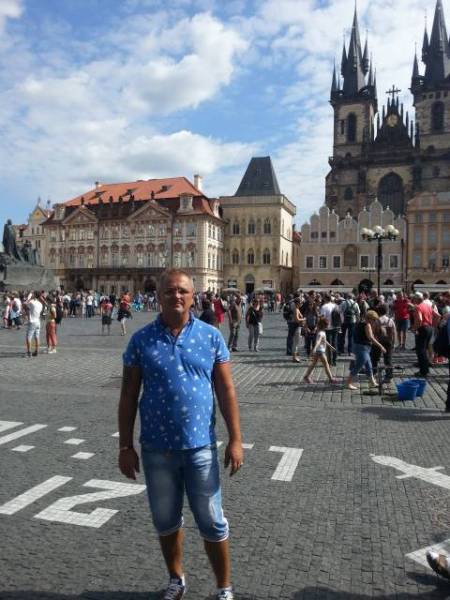 2016-08-15 11.03.53.jpg