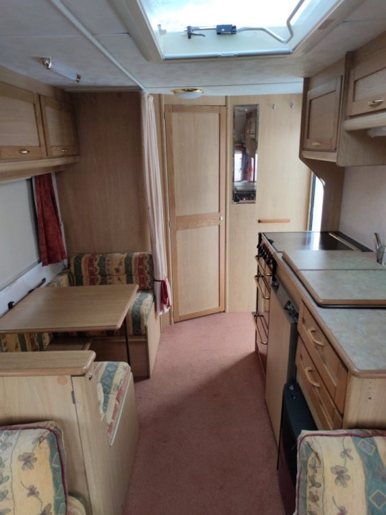 Elldis spre baie.jpg